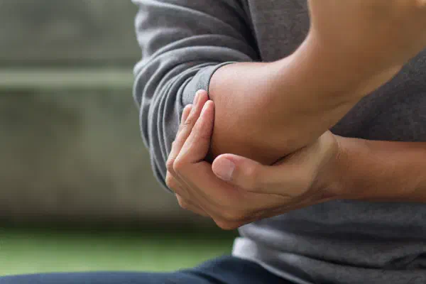 arm-pain.jpg